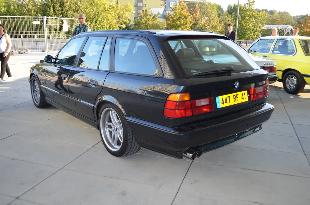 Name:  e34 M5 bonhams auction  DSC_0715.jpg
Views: 13517
Size:  132.6 KB