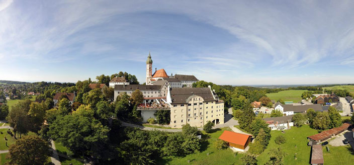 Name:  Kloster Andrechs mdb_109617_kloster_andechs_panorama_704x328.jpg
Views: 26413
Size:  59.1 KB