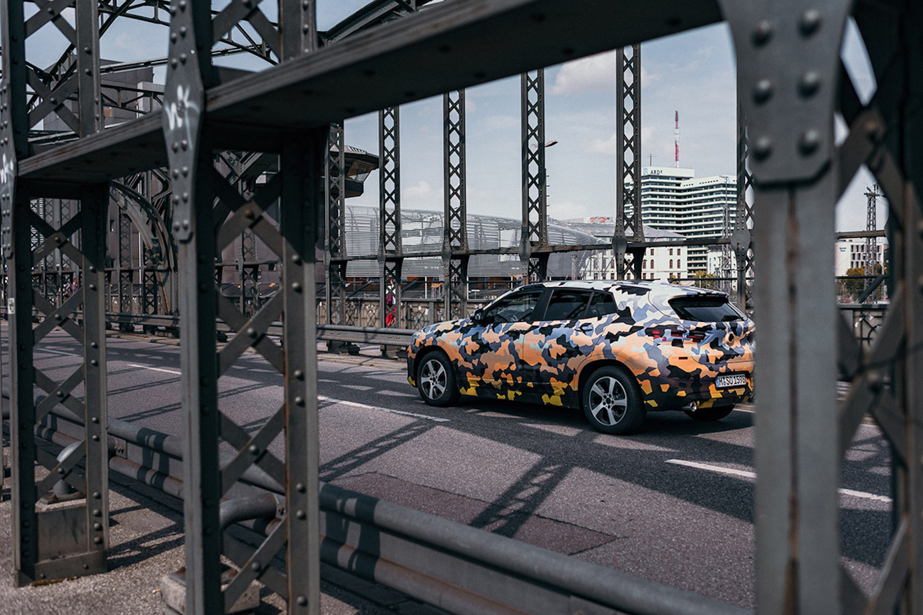 Name:  BMW-X2-2018-SUV-Coupe-7.jpg
Views: 22802
Size:  517.1 KB