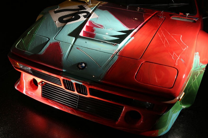 Name:  BMW-Art-Cars-Kunst-Impression-fotoshowBig-f02f53da-994085.jpg
Views: 5338
Size:  98.2 KB