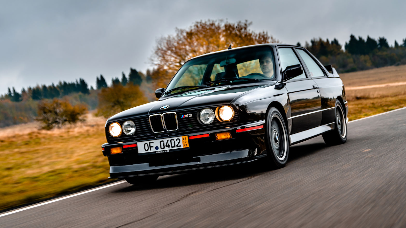 Name:  E30_M3_Sport_Evo_02.jpg
Views: 10056
Size:  237.0 KB