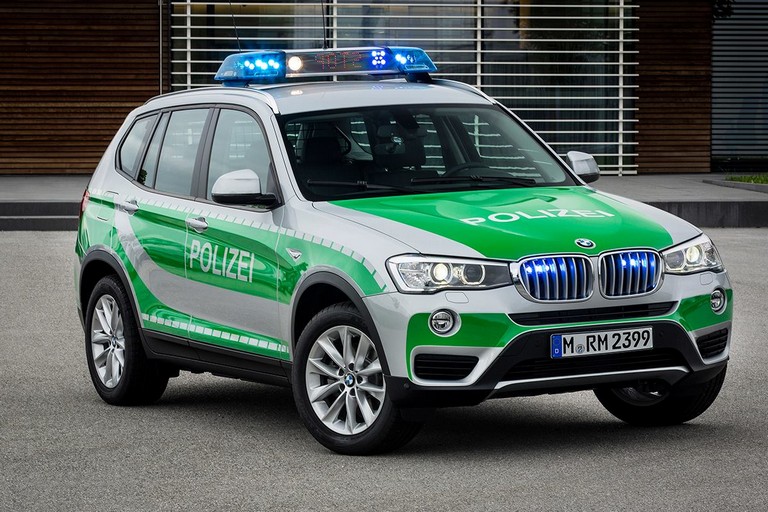 Name:  polizei x3.jpg
Views: 6507
Size:  138.9 KB