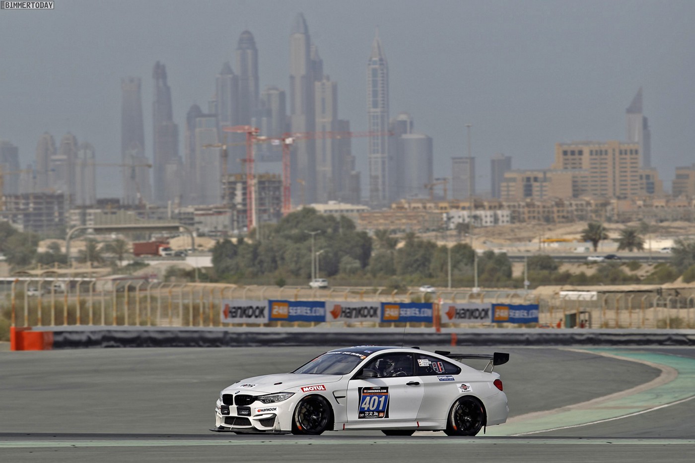 Name:  24h-Dubai-2017-BMW-M4-GT4-10.jpg
Views: 10539
Size:  213.1 KB
