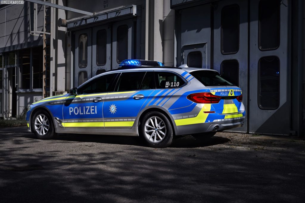 Name:  polizei  3 BMW-5er-Touring-G31-Polizei-Einsatzfahrzeug-2017-04-1024x682.jpg
Views: 2991
Size:  113.1 KB